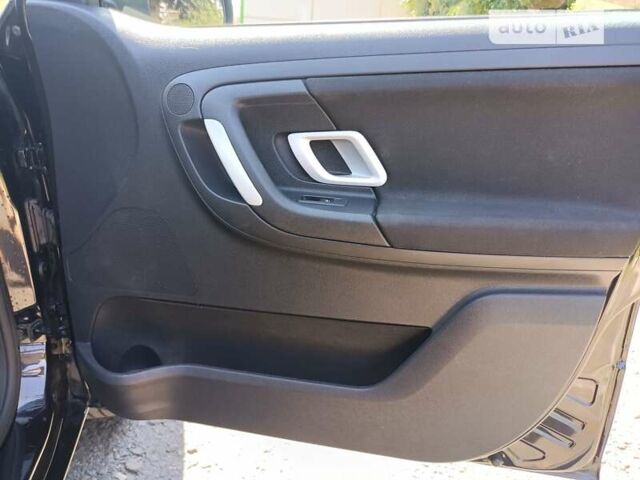 Черный Шкода Фабия, объемом двигателя 1.4 л и пробегом 142 тыс. км за 5450 $, фото 26 на Automoto.ua