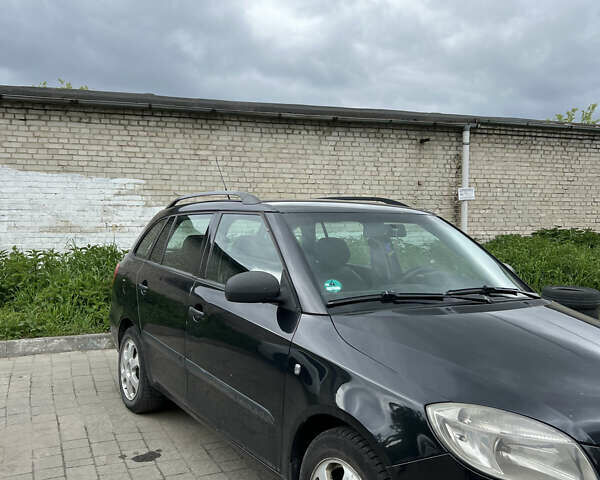 Чорний Шкода Фабія, об'ємом двигуна 1.2 л та пробігом 270 тис. км за 4600 $, фото 8 на Automoto.ua