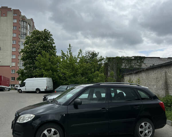 Чорний Шкода Фабія, об'ємом двигуна 1.2 л та пробігом 270 тис. км за 4600 $, фото 5 на Automoto.ua