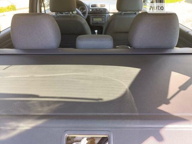 Черный Шкода Фабия, объемом двигателя 1.4 л и пробегом 142 тыс. км за 5450 $, фото 46 на Automoto.ua