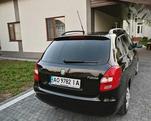 Черный Шкода Фабия, объемом двигателя 1.2 л и пробегом 133 тыс. км за 4850 $, фото 6 на Automoto.ua