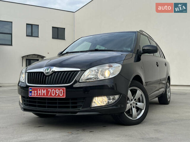 Чорний Шкода Фабія, об'ємом двигуна 1.2 л та пробігом 141 тис. км за 7200 $, фото 13 на Automoto.ua