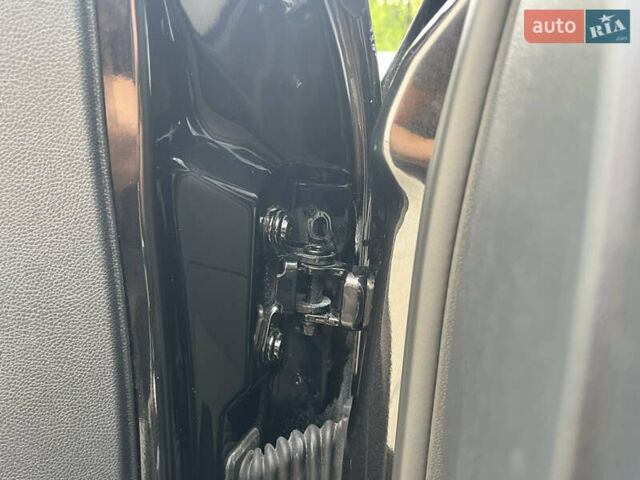 Шкода Фабия 2010 в Луцке на Automoto.ua Черный Шкода Фабия, объемом двигателя 1.2 л и пробегом 141 тыс. км за 6850 $, фото 140 на Automoto.ua