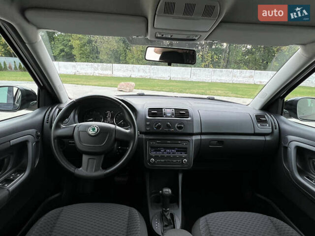 Чорний Шкода Фабія, об'ємом двигуна 1.2 л та пробігом 141 тис. км за 7200 $, фото 164 на Automoto.ua