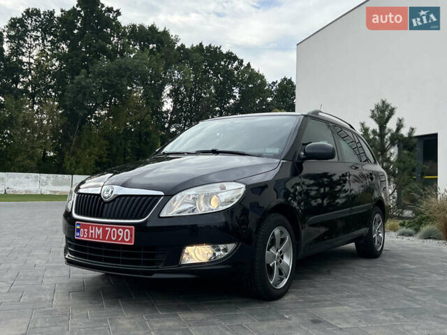 Чорний Шкода Фабія, об'ємом двигуна 1.2 л та пробігом 141 тис. км за 7200 $, фото 176 на Automoto.ua