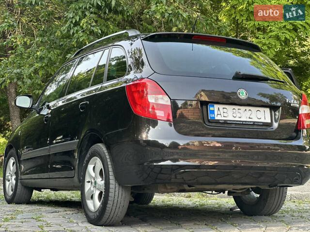 Черный Шкода Фабия, объемом двигателя 1.2 л и пробегом 280 тыс. км за 4700 $, фото 4 на Automoto.ua