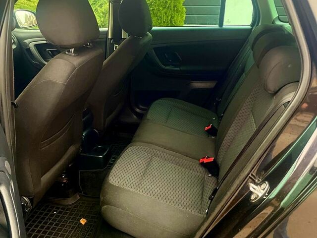 Черный Шкода Фабия, объемом двигателя 1.2 л и пробегом 243 тыс. км за 5300 $, фото 12 на Automoto.ua