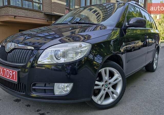 Черный Шкода Фабия, объемом двигателя 1.6 л и пробегом 175 тыс. км за 6450 $, фото 2 на Automoto.ua