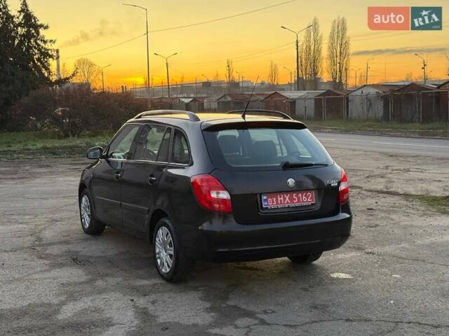 Чорний Шкода Фабія, об'ємом двигуна 1.4 л та пробігом 186 тис. км за 6000 $, фото 5 на Automoto.ua