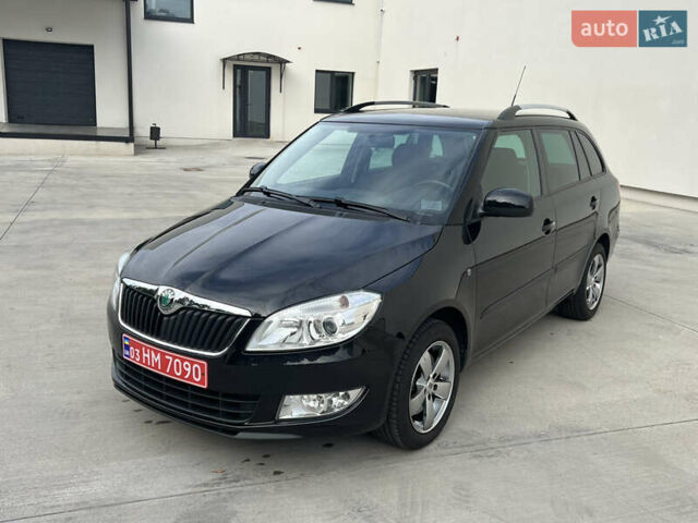 Чорний Шкода Фабія, об'ємом двигуна 1.2 л та пробігом 141 тис. км за 7200 $, фото 2 на Automoto.ua
