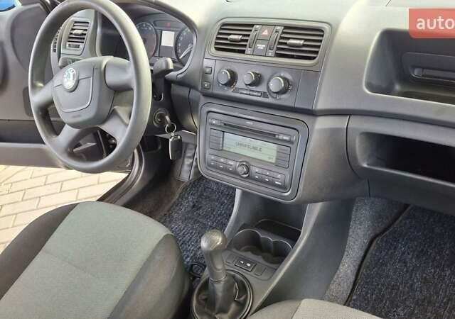 Чорний Шкода Фабія, об'ємом двигуна 1.2 л та пробігом 137 тис. км за 4750 $, фото 15 на Automoto.ua