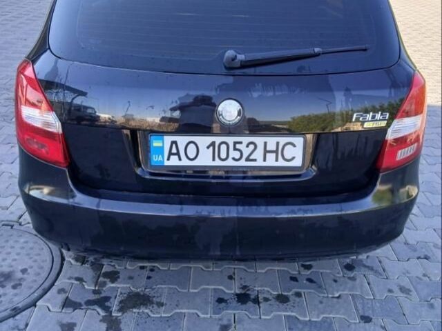 Шкода Фабия 2010 в Иршава на Automoto.ua Черный Шкода Фабия, объемом двигателя 1.2 л и пробегом 180 тыс. км за 5954 $, фото 4 на Automoto.ua