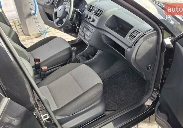 Чорний Шкода Фабія, об'ємом двигуна 1.2 л та пробігом 137 тис. км за 4750 $, фото 11 на Automoto.ua