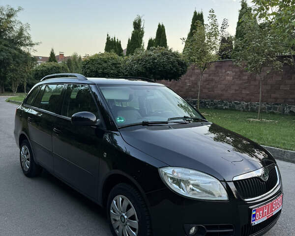 Чорний Шкода Фабія, об'ємом двигуна 1.4 л та пробігом 173 тис. км за 5750 $, фото 9 на Automoto.ua