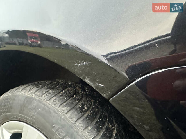 Черный Шкода Фабия, объемом двигателя 1.2 л и пробегом 191 тыс. км за 3950 $, фото 8 на Automoto.ua