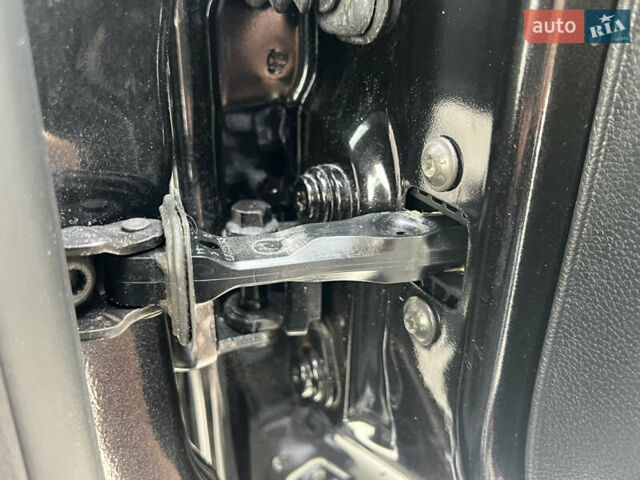 Шкода Фабия 2010 в Луцке на Automoto.ua Черный Шкода Фабия, объемом двигателя 1.2 л и пробегом 141 тыс. км за 6850 $, фото 123 на Automoto.ua