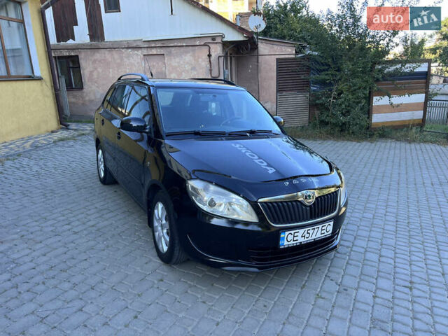 Черный Шкода Фабия, объемом двигателя 1.6 л и пробегом 275 тыс. км за 4350 $, фото 3 на Automoto.ua