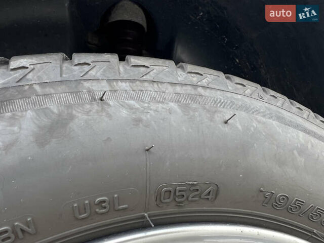 Чорний Шкода Фабія, об'ємом двигуна 1.2 л та пробігом 141 тис. км за 7200 $, фото 44 на Automoto.ua