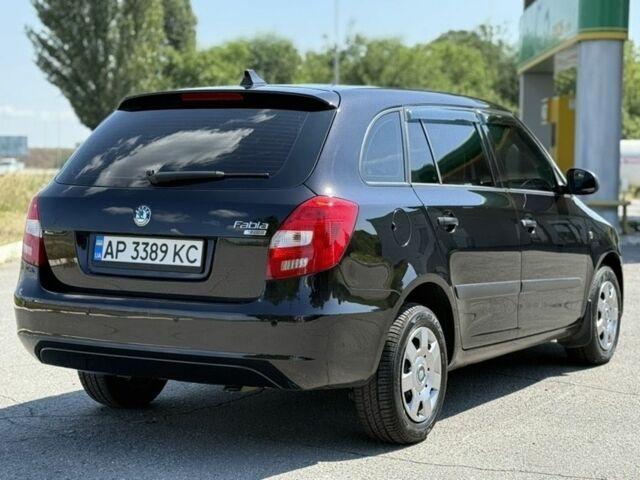 Черный Шкода Фабия, объемом двигателя 1.6 л и пробегом 180 тыс. км за 6900 $, фото 7 на Automoto.ua
