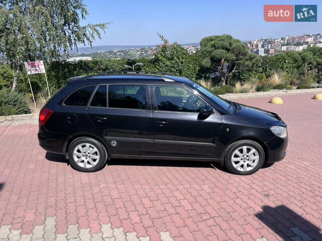 Чорний Шкода Фабія, об'ємом двигуна 1.6 л та пробігом 275 тис. км за 4900 $, фото 4 на Automoto.ua