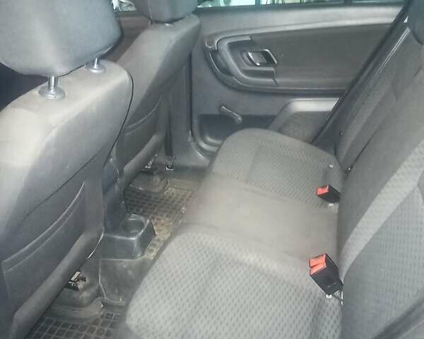 Чорний Шкода Фабія, об'ємом двигуна 1.2 л та пробігом 215 тис. км за 6500 $, фото 8 на Automoto.ua