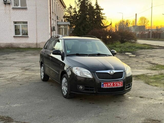 Черный Шкода Фабия, объемом двигателя 0 л и пробегом 186 тыс. км за 6000 $, фото 6 на Automoto.ua