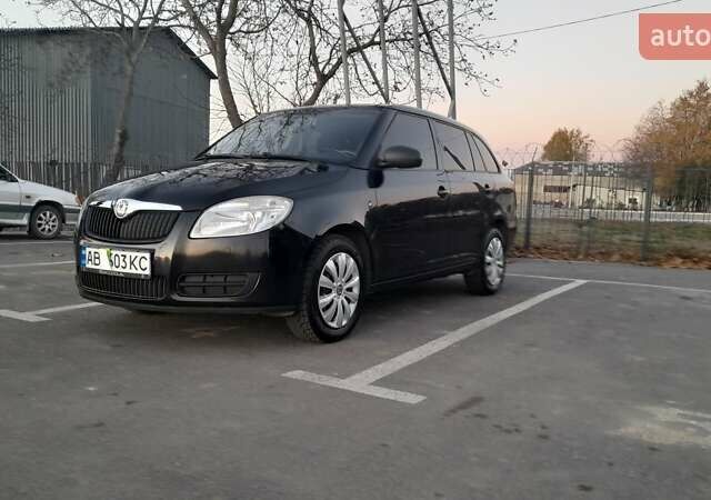 Черный Шкода Фабия, объемом двигателя 1.2 л и пробегом 233 тыс. км за 4900 $, фото 27 на Automoto.ua