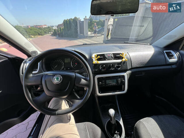 Чорний Шкода Фабія, об'ємом двигуна 1.6 л та пробігом 275 тис. км за 4900 $, фото 16 на Automoto.ua
