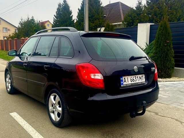Черный Шкода Фабия, объемом двигателя 1.2 л и пробегом 243 тыс. км за 5300 $, фото 5 на Automoto.ua