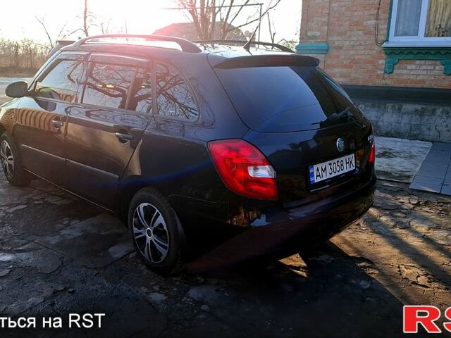 Черный Шкода Фабия, объемом двигателя 1.2 л и пробегом 204 тыс. км за 5300 $, фото 5 на Automoto.ua