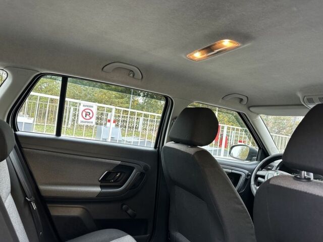 Чорний Шкода Фабія, об'ємом двигуна 1.6 л та пробігом 195 тис. км за 5500 $, фото 14 на Automoto.ua