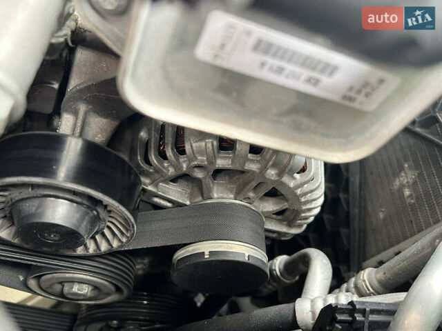 Шкода Фабия 2010 в Луцке на Automoto.ua Черный Шкода Фабия, объемом двигателя 1.2 л и пробегом 141 тыс. км за 6850 $, фото 154 на Automoto.ua