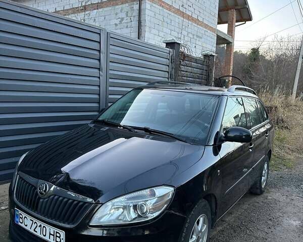 Черный Шкода Фабия, объемом двигателя 1.2 л и пробегом 295 тыс. км за 4900 $, фото 22 на Automoto.ua