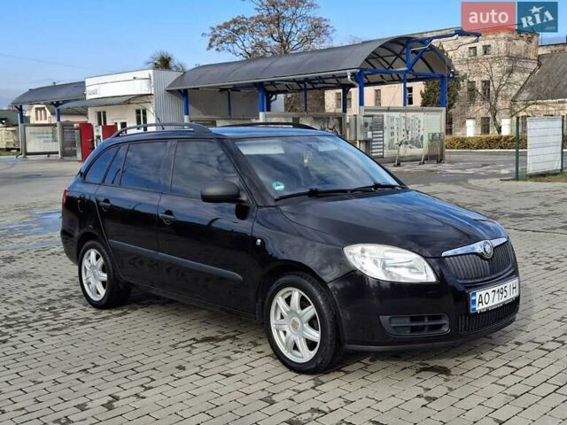 Чорний Шкода Фабія, об'ємом двигуна 1.2 л та пробігом 137 тис. км за 4750 $, фото 5 на Automoto.ua