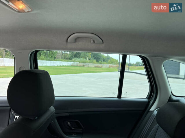 Шкода Фабия 2010 в Луцке на Automoto.ua Черный Шкода Фабия, объемом двигателя 1.2 л и пробегом 141 тыс. км за 6850 $, фото 166 на Automoto.ua