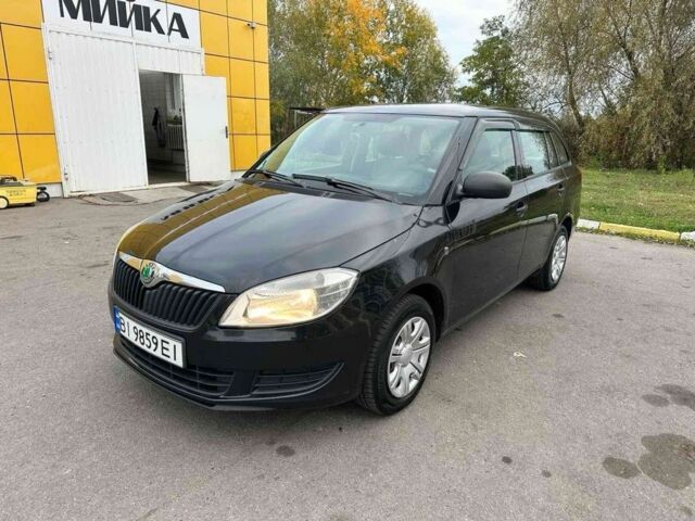 Чорний Шкода Фабія, об'ємом двигуна 1.6 л та пробігом 195 тис. км за 5500 $, фото 3 на Automoto.ua