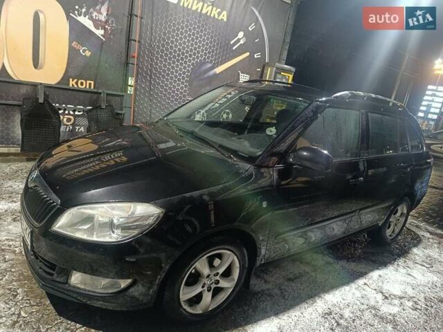 Чорний Шкода Фабія, об'ємом двигуна 1.2 л та пробігом 215 тис. км за 6500 $, фото 3 на Automoto.ua