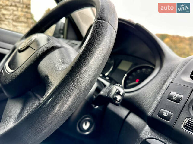 Шкода Фабія 2010 у Каменце-Подольском на Automoto.ua Чорний Шкода Фабія, об'ємом двигуна 1.2 л та пробігом 281 тис. км за 5200 $, фото 39 на Automoto.ua