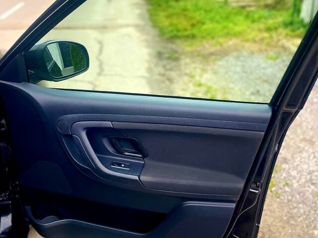 Черный Шкода Фабия, объемом двигателя 1.2 л и пробегом 243 тыс. км за 5300 $, фото 13 на Automoto.ua