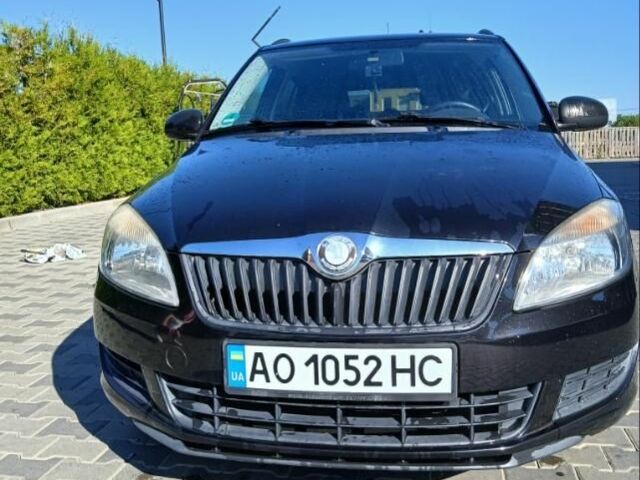 Шкода Фабия 2010 в Иршава на Automoto.ua Черный Шкода Фабия, объемом двигателя 1.2 л и пробегом 180 тыс. км за 5954 $, фото 3 на Automoto.ua