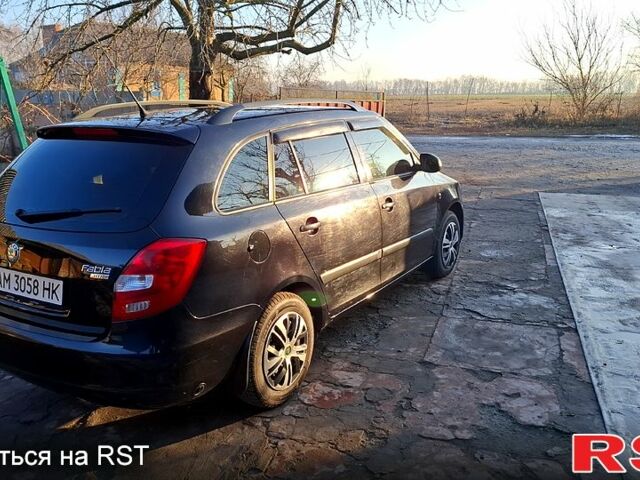 Черный Шкода Фабия, объемом двигателя 1.2 л и пробегом 204 тыс. км за 5300 $, фото 4 на Automoto.ua