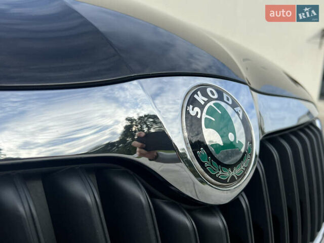 Шкода Фабия 2010 в Луцке на Automoto.ua Черный Шкода Фабия, объемом двигателя 1.2 л и пробегом 141 тыс. км за 6850 $, фото 55 на Automoto.ua
