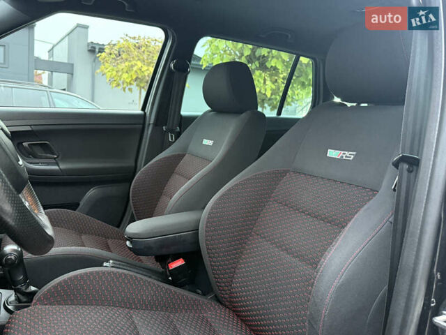 Черный Шкода Фабия, объемом двигателя 1.4 л и пробегом 189 тыс. км за 8500 $, фото 14 на Automoto.ua