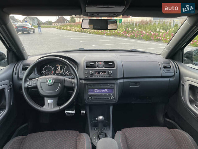 Черный Шкода Фабия, объемом двигателя 1.4 л и пробегом 179 тыс. км за 7750 $, фото 32 на Automoto.ua