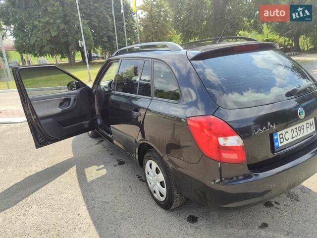 Черный Шкода Фабия, объемом двигателя 1.2 л и пробегом 190 тыс. км за 4900 $, фото 9 на Automoto.ua
