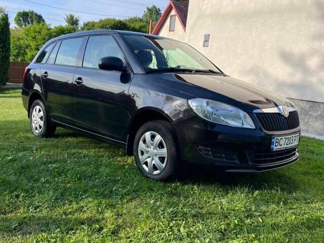 Черный Шкода Фабия, объемом двигателя 1.2 л и пробегом 260 тыс. км за 6150 $, фото 6 на Automoto.ua