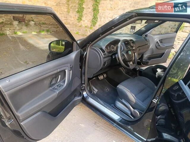 Черный Шкода Фабия, объемом двигателя 1.4 л и пробегом 254 тыс. км за 6999 $, фото 22 на Automoto.ua