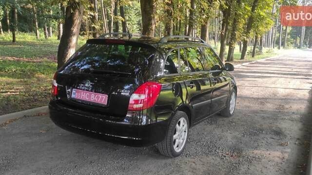 Черный Шкода Фабия, объемом двигателя 1.2 л и пробегом 246 тыс. км за 5300 $, фото 7 на Automoto.ua