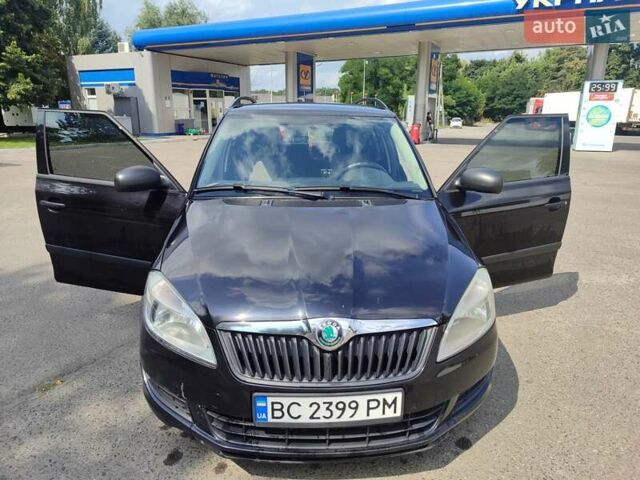 Черный Шкода Фабия, объемом двигателя 1.2 л и пробегом 190 тыс. км за 4900 $, фото 12 на Automoto.ua