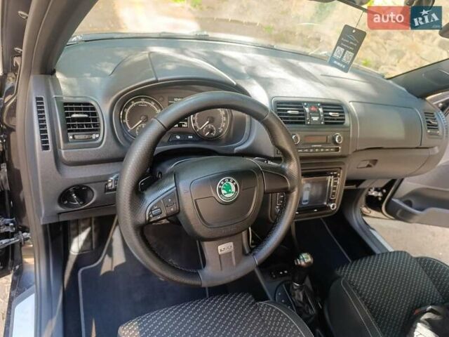 Черный Шкода Фабия, объемом двигателя 1.4 л и пробегом 254 тыс. км за 6999 $, фото 18 на Automoto.ua